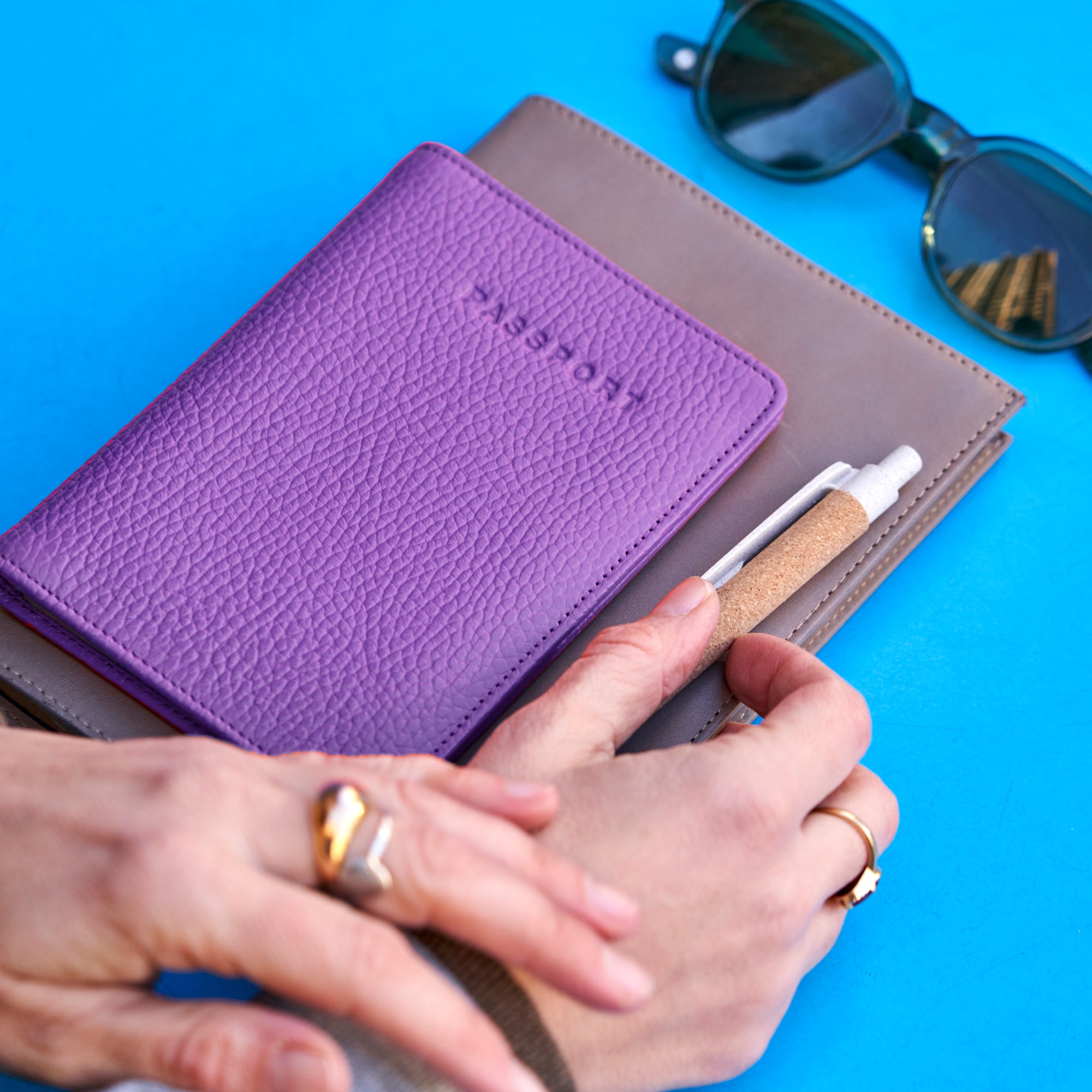 Ascot | Passport Wallet-Tusk - PURPLE