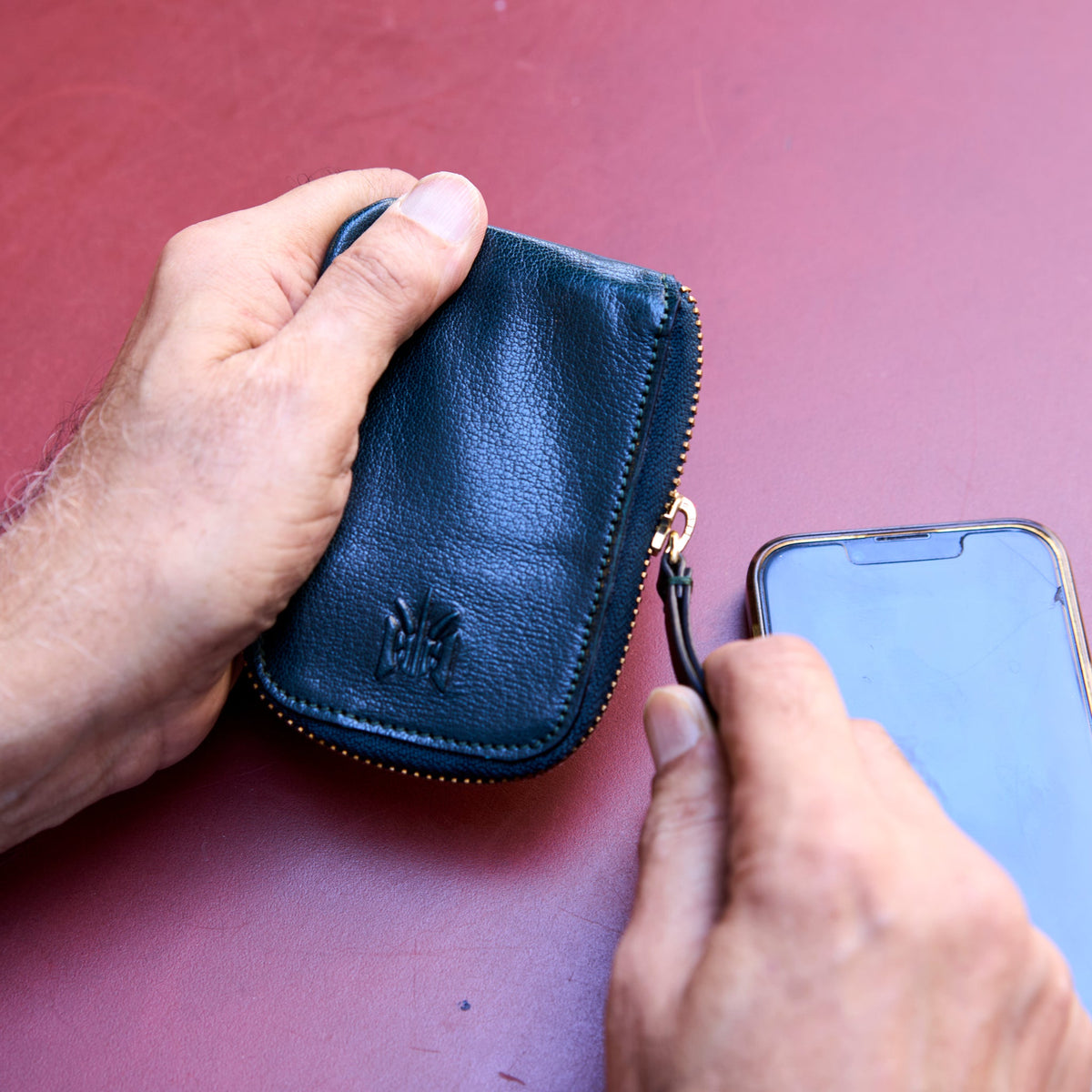 BRAD SMALL ZIP CARD WALLET-Tusk - NAVY