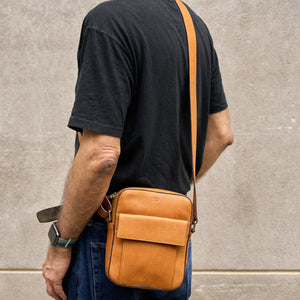 ANU EVERYDAY CROSSBODY BAG-Tusk