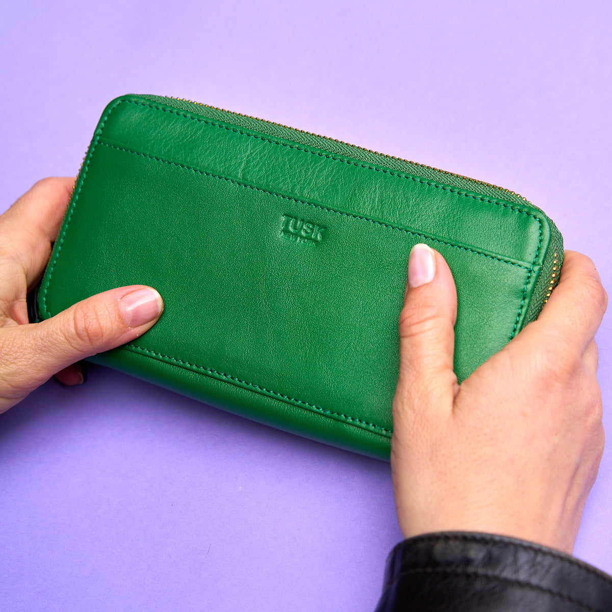 tusk 443 double zip leather wallet emerald model 01 - EMERALD