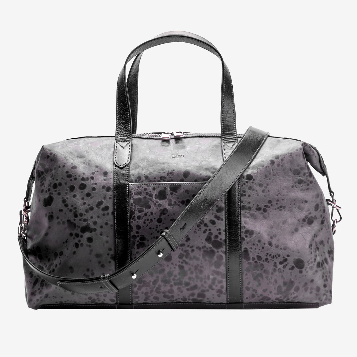    tusk-9920-spotty-leather-everyday-duffel-bag-graphite-front